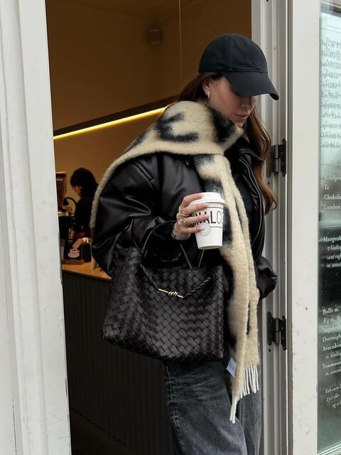 Ruby Vävda Väska